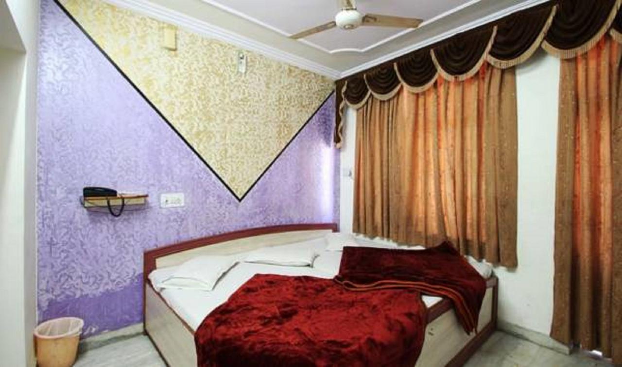 Hotel Sukh Sagar Adžmér Exteriér fotografie