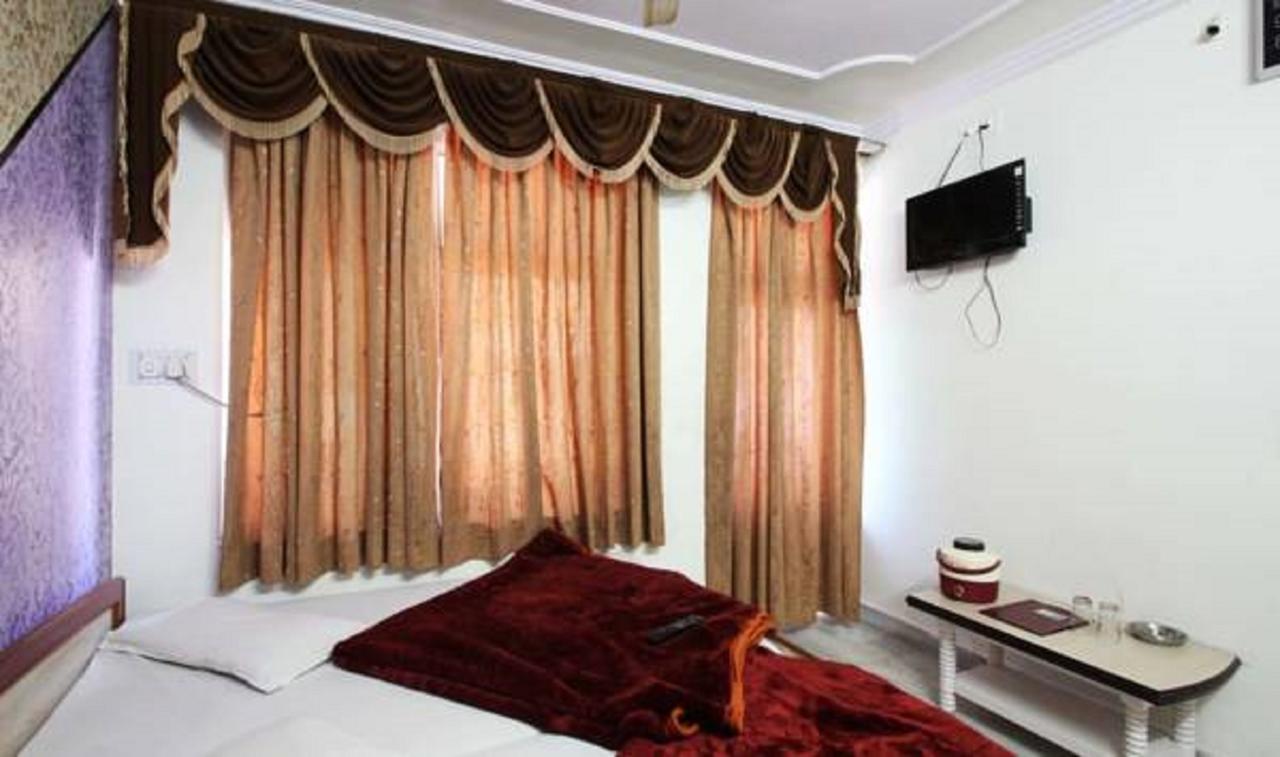 Hotel Sukh Sagar Adžmér Exteriér fotografie
